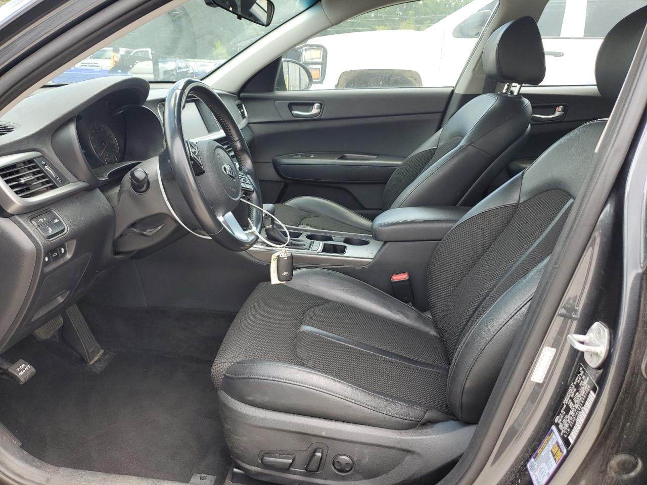 2020 Kia Optima Lx VIN: 5XXGT4L32LG395028 Lot: 64725805