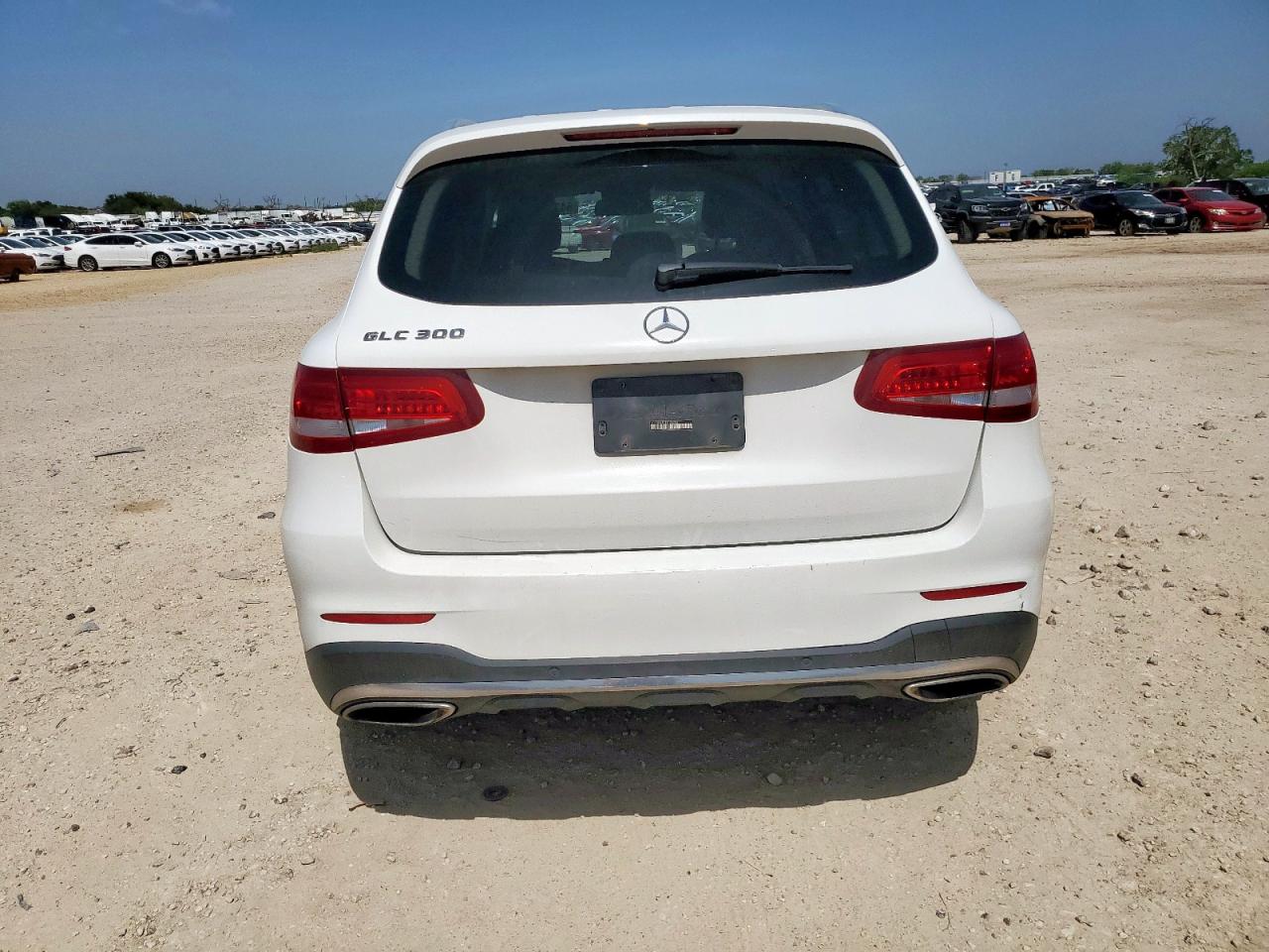 2017 Mercedes-Benz Glc 300 VIN: WDC0G4JB1HF126762 Lot: 64324655