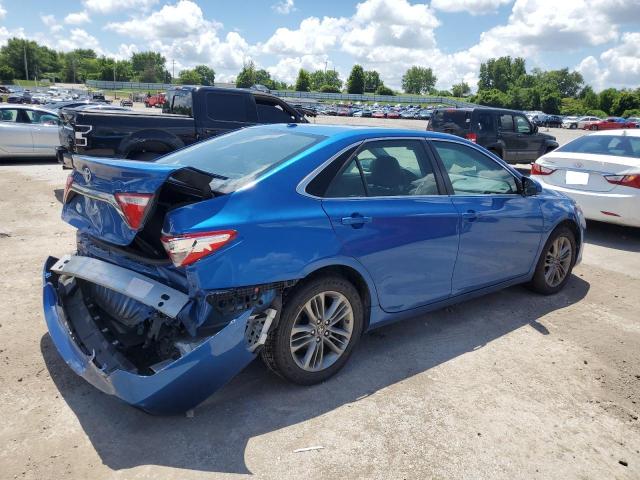  TOYOTA CAMRY 2017 Granatowy