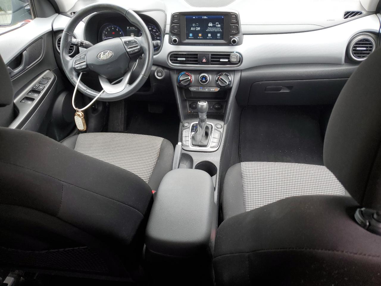 2020 Hyundai Kona Sel Plus VIN: KM8K6CAA8LU447992 Lot: 62816085