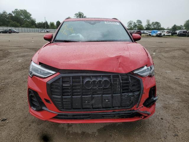  AUDI Q3 2024 Красный