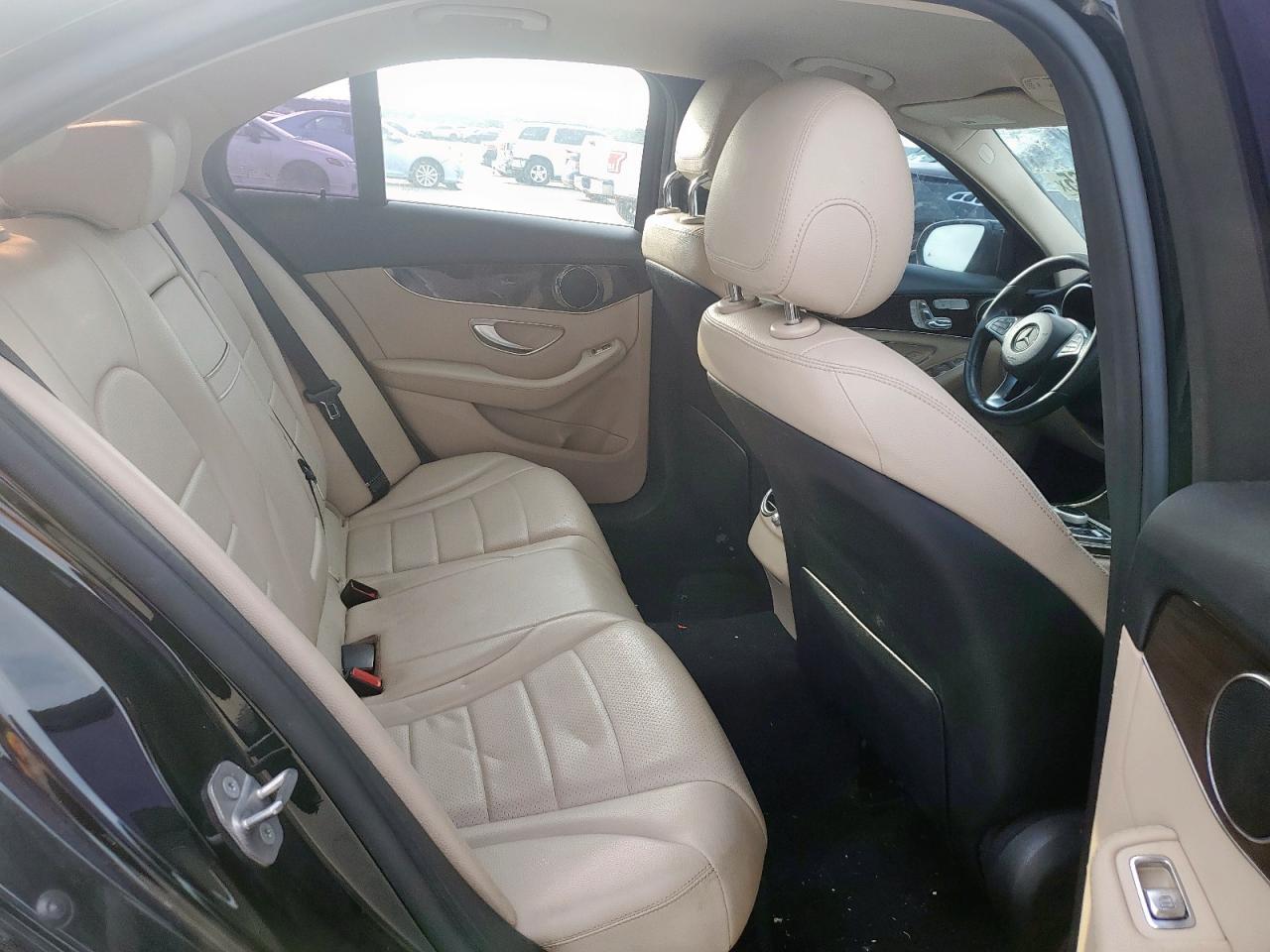 2017 Mercedes-Benz C 300 VIN: 55SWF4JBXHU230513 Lot: 64048865