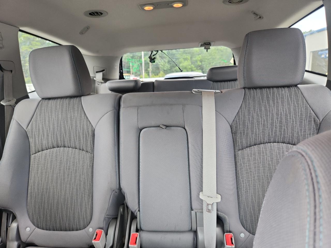 2014 Chevrolet Traverse Ls VIN: 1GNKRFED0EJ216047 Lot: 60675875