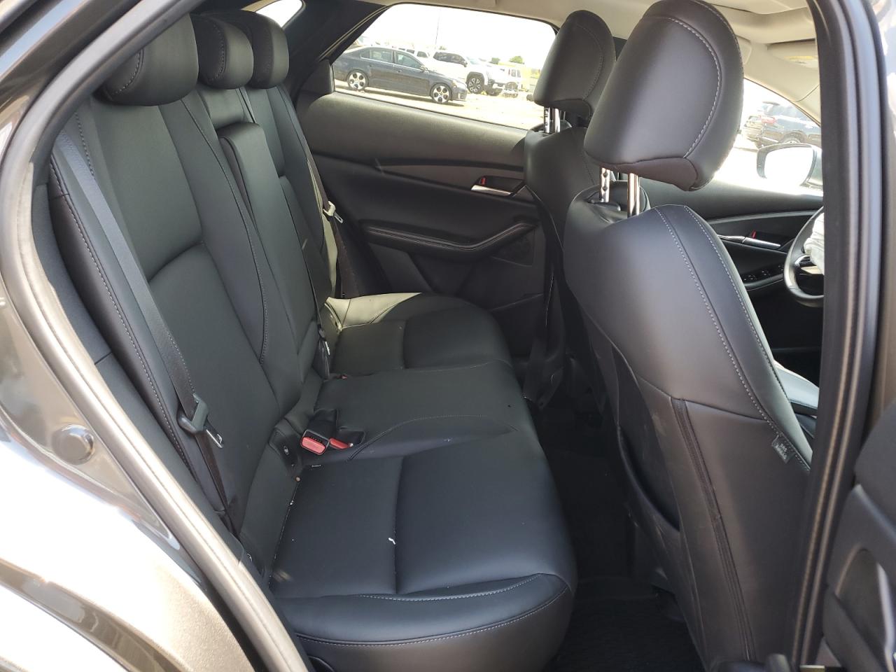 2025 Mazda Cx-30 Preferred VIN: 3MVDMBCM3SM828736 Lot: 63928755