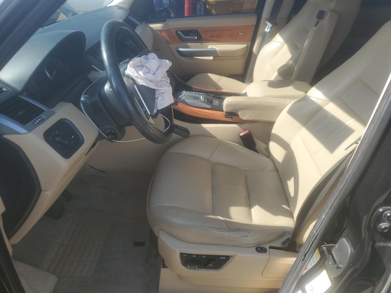 2008 Land Rover Range Rover Sport Hse VIN: SALSK25468A165883 Lot: 64818745