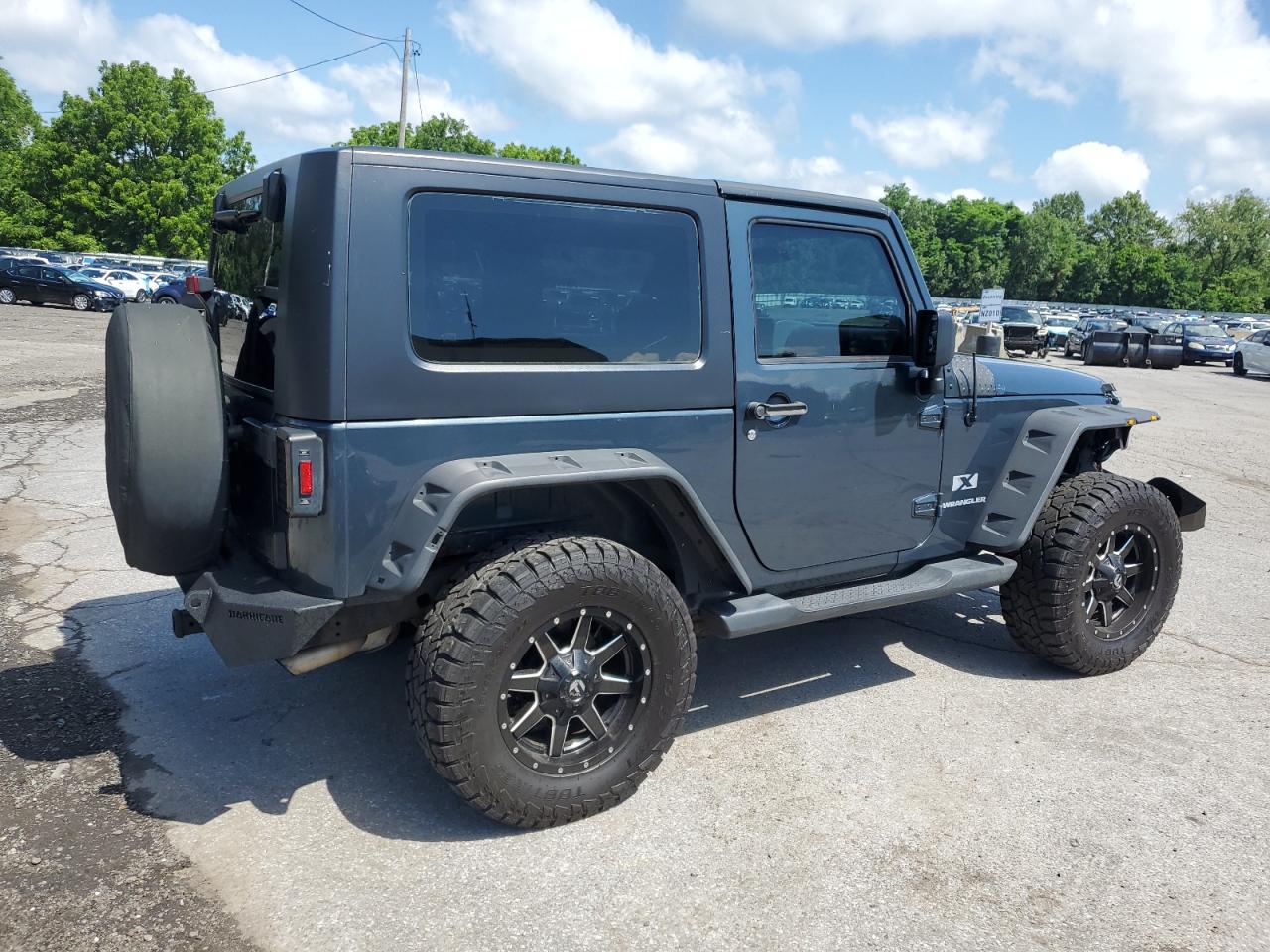 2007 Jeep Wrangler X VIN: 1J4FA24117L170294 Lot: 64806715