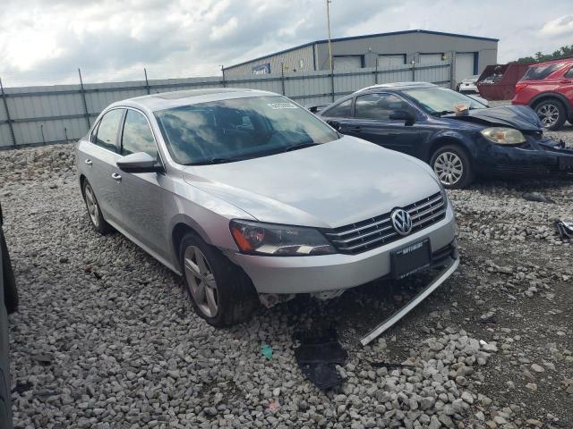  VOLKSWAGEN PASSAT 2012 Silver