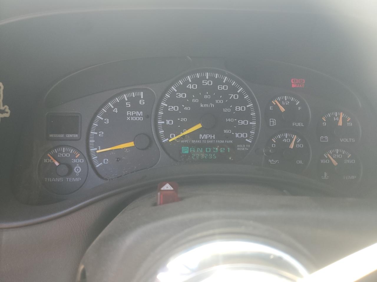 2001 Chevrolet Suburban K2500 VIN: 3GNGK26G91G232075 Lot: 64285465