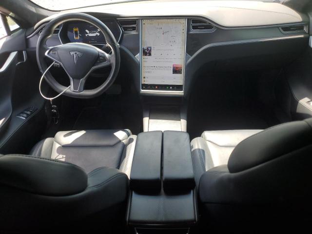  TESLA MODEL S 2018 Biały