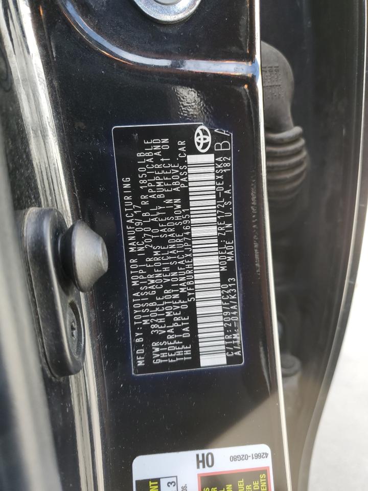 2018 Toyota Corolla L VIN: 5YFBURHEXJP746951 Lot: 63143925