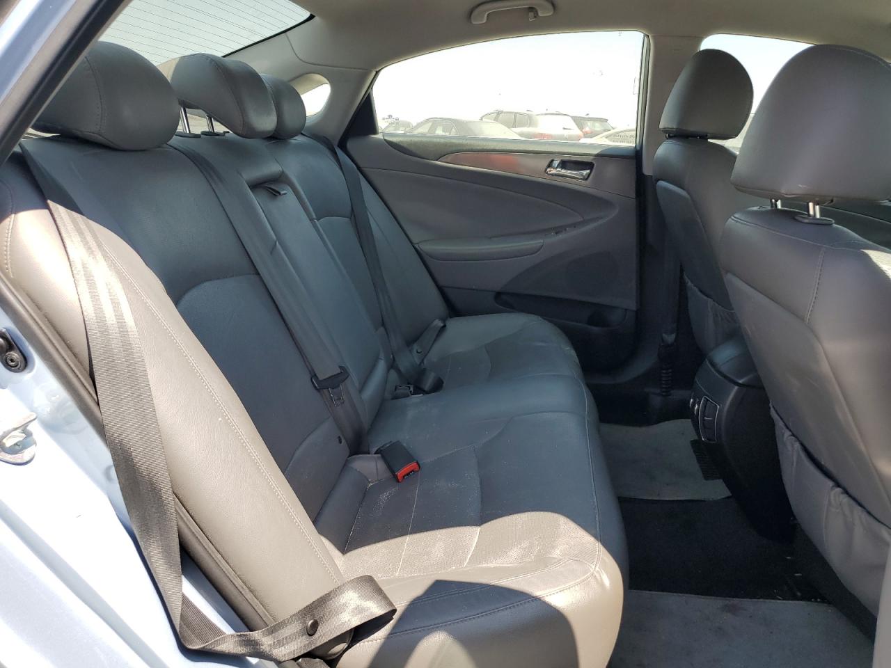 2013 Hyundai Sonata Hybrid VIN: KMHEC4A4XDA101046 Lot: 64449425