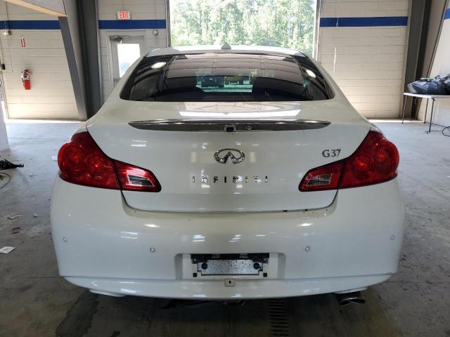  INFINITI G37 2013 Biały