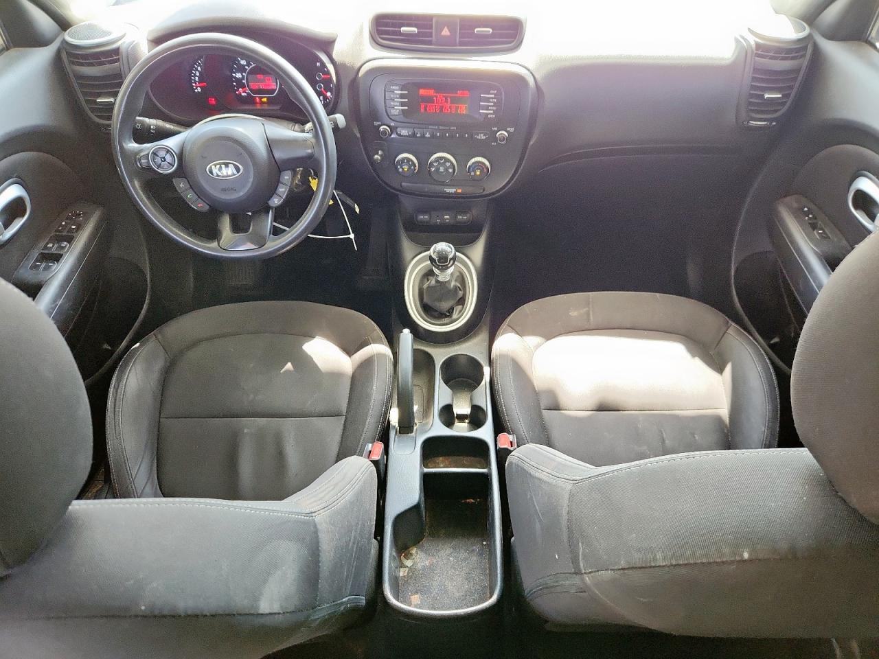 2015 Kia Soul VIN: KNDJN2A2XF7215550 Lot: 63701315
