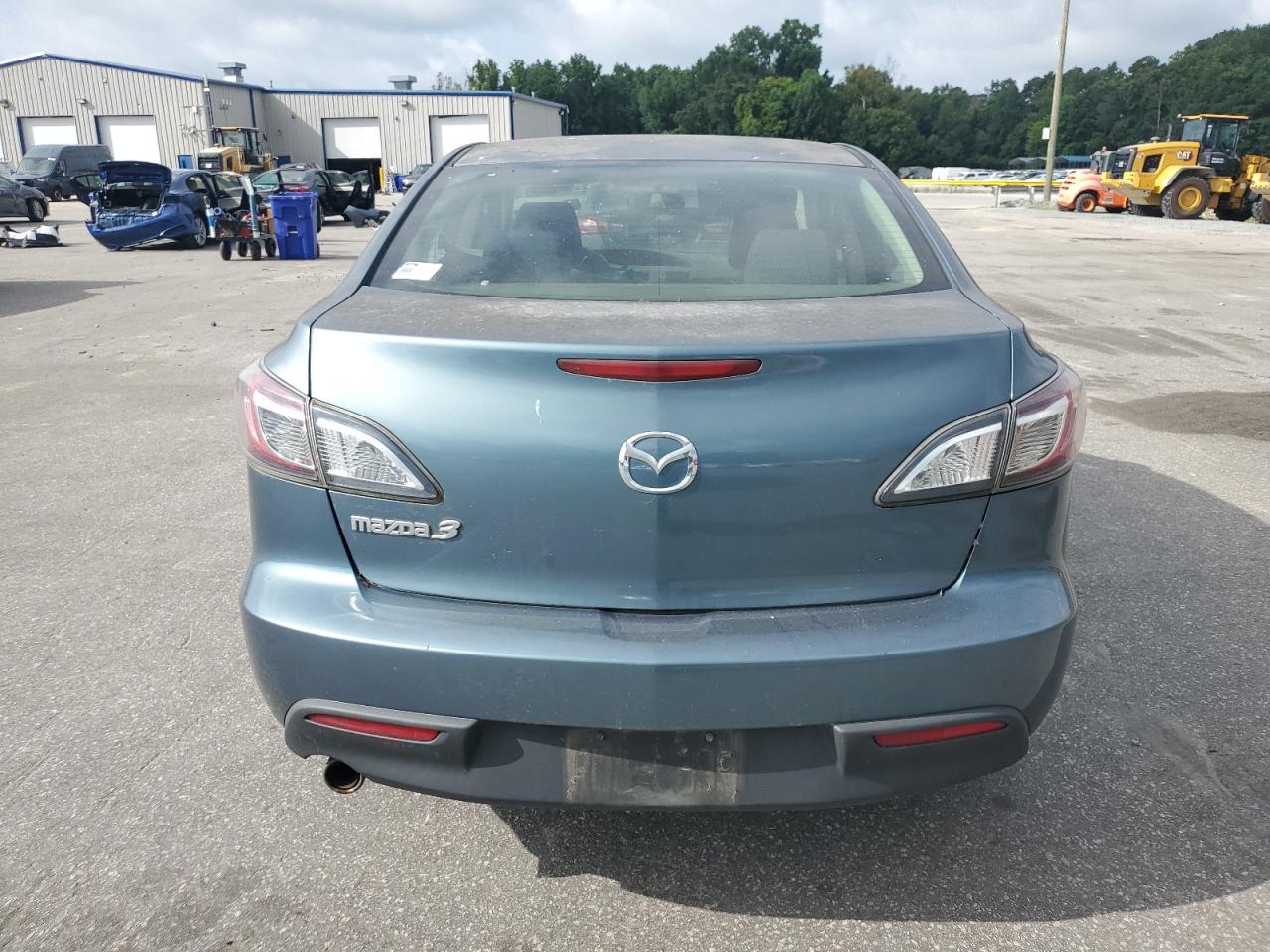 2010 Mazda 3 I VIN: JM1BL1SFXA1176637 Lot: 64071075