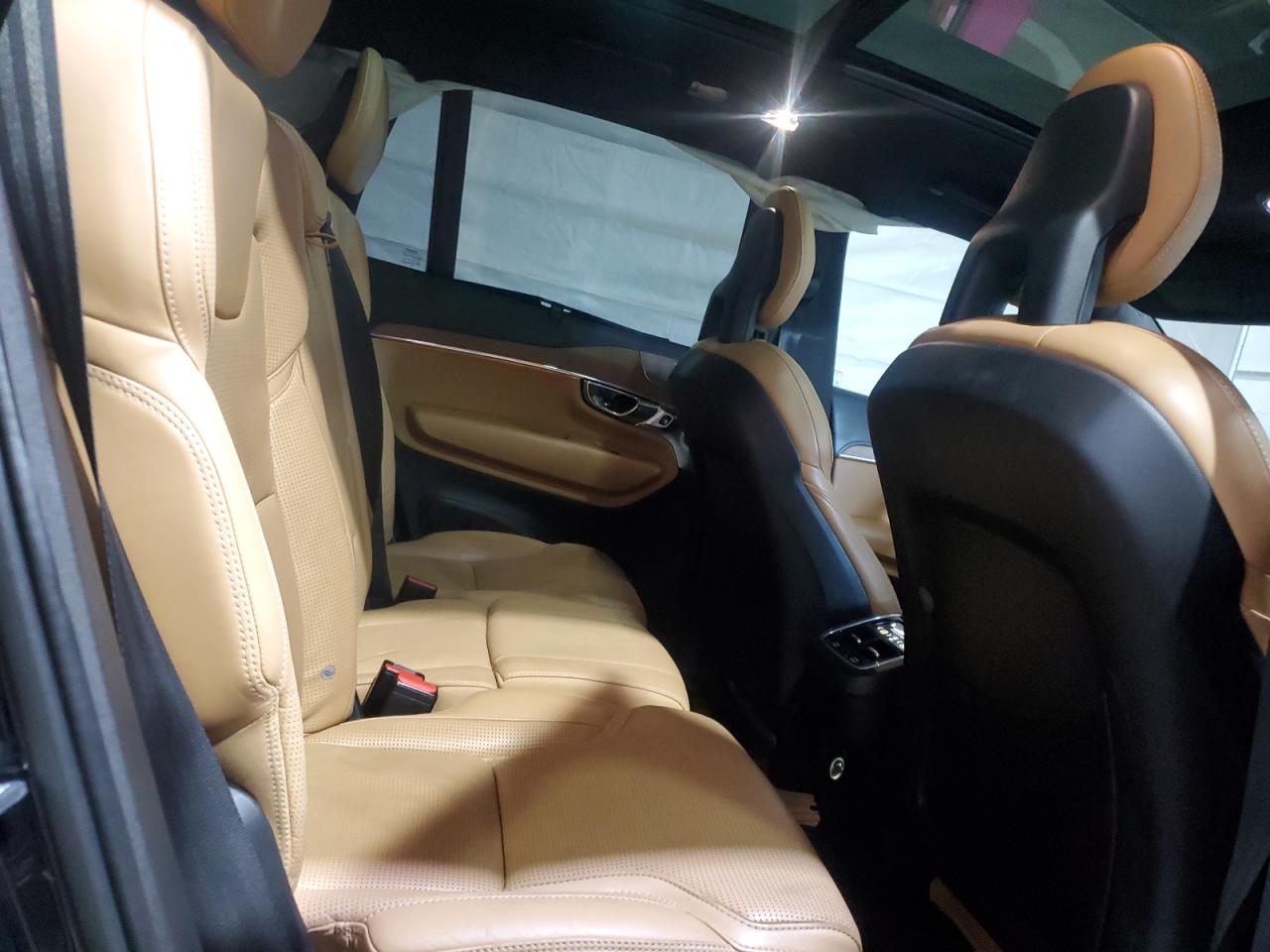 2016 Volvo Xc90 T6 VIN: YV4A22PL0G1074899 Lot: 64595735