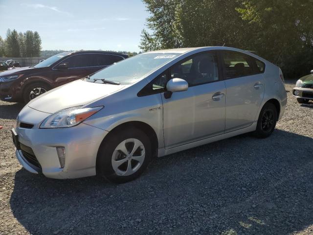  TOYOTA PRIUS 2015 Серебристый