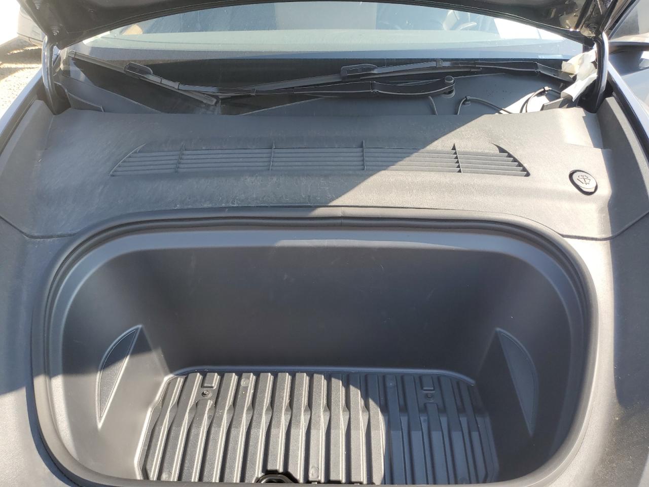 2023 Tesla Model Y VIN: 7SAYGDEE6PA192059 Lot: 61051745
