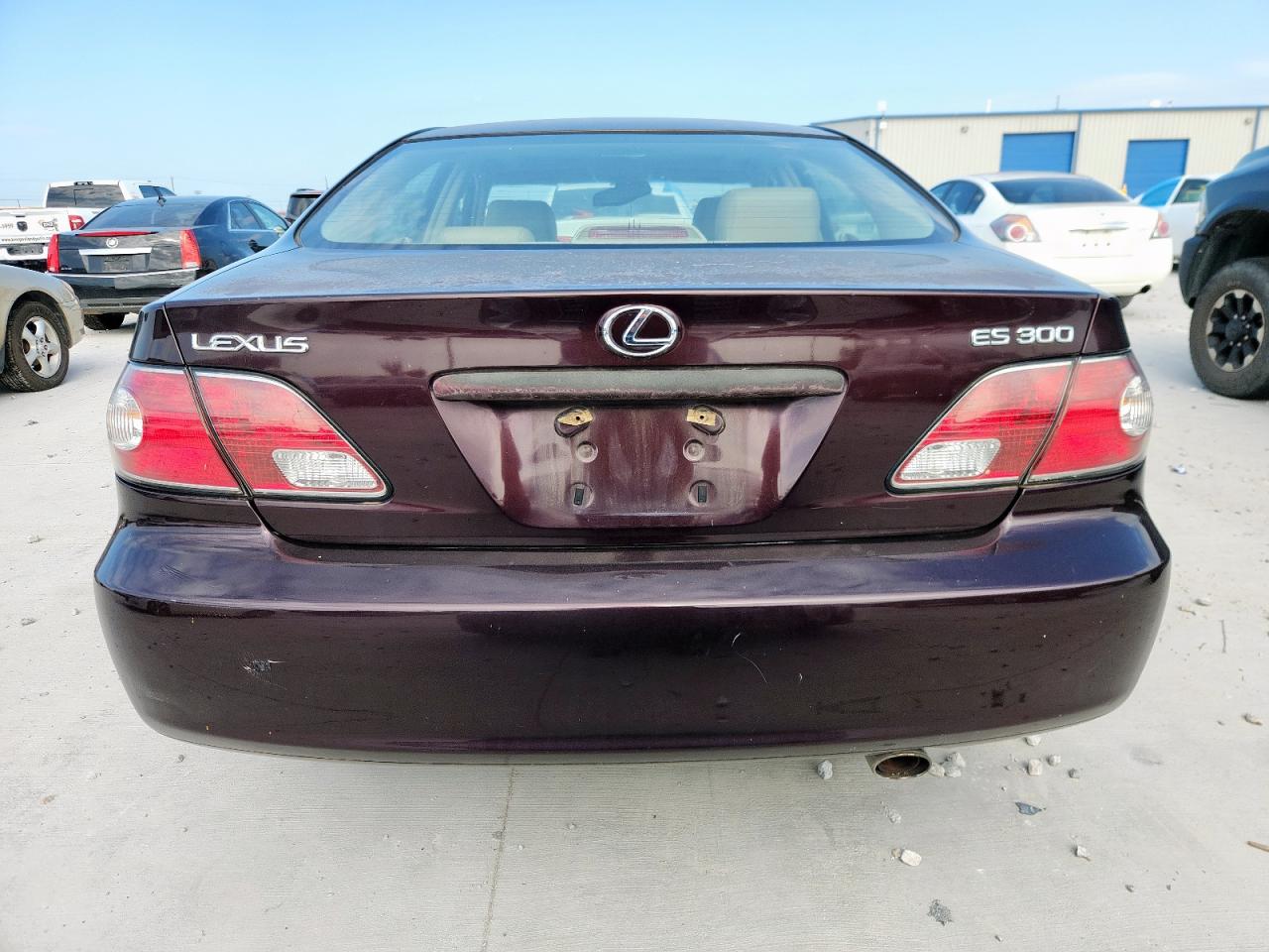 2002 Lexus Es 300 VIN: JTHBF30G525034638 Lot: 63715135