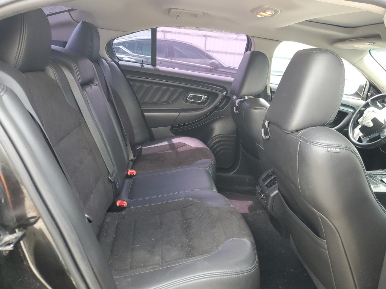 2011 Ford Taurus Sho VIN: 1FAHP2KT5BG136352 Lot: 63974625