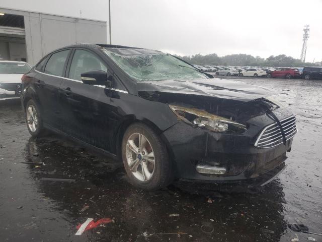  FORD FOCUS 2017 Черный