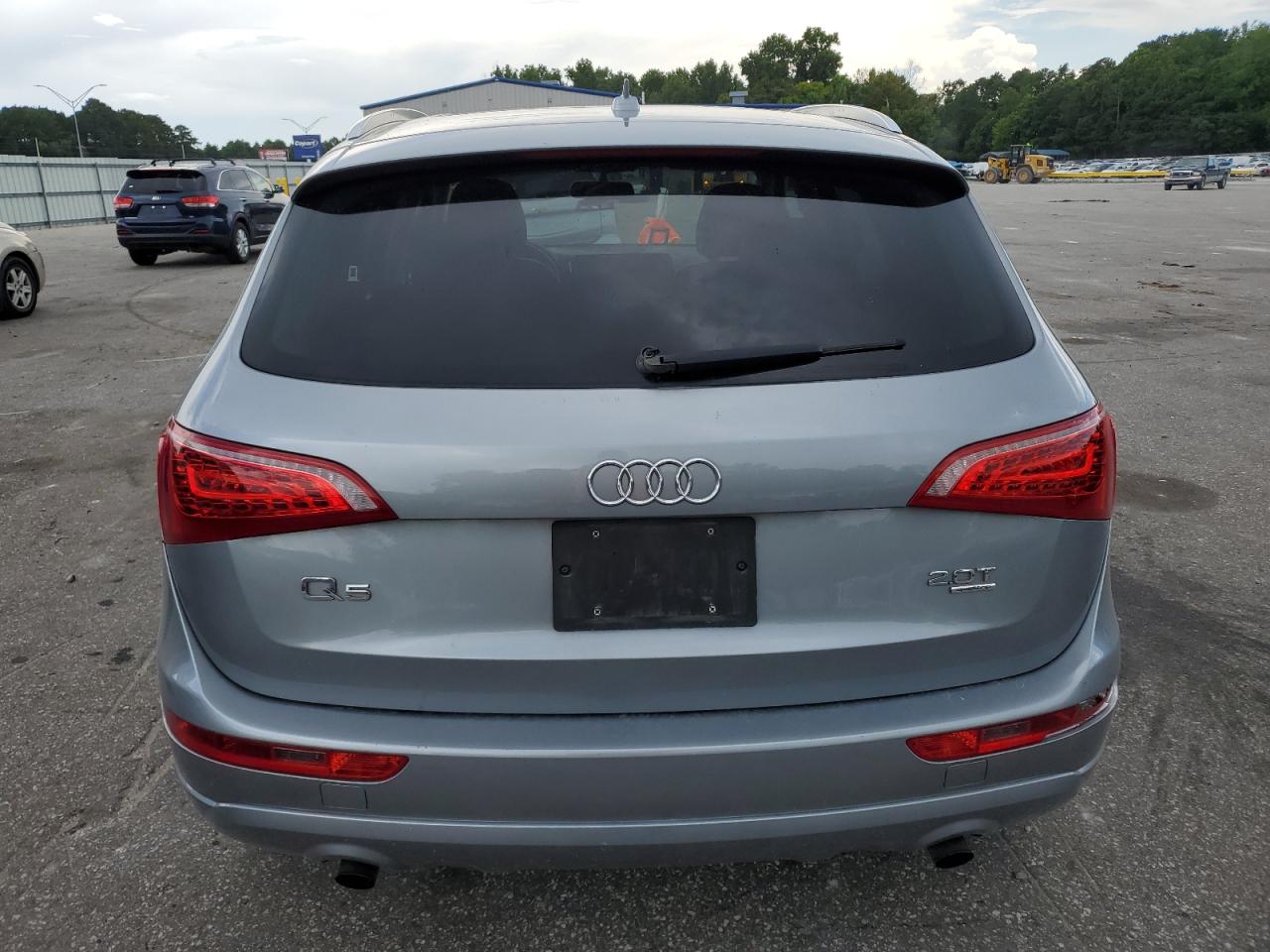2011 Audi Q5 Premium VIN: WA1CFAFP3BA095165 Lot: 64927405