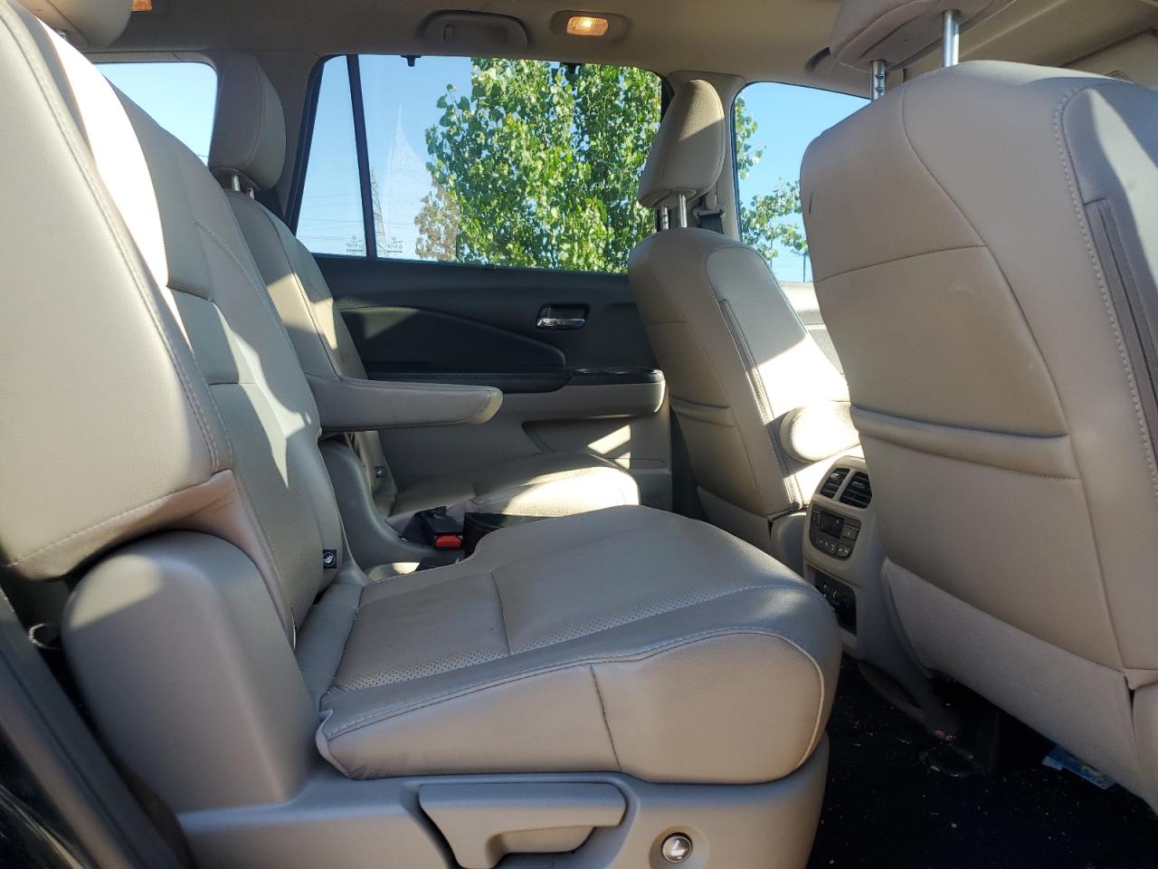 2016 Honda Pilot Touring VIN: 5FNYF6H95GB505793 Lot: 64826345