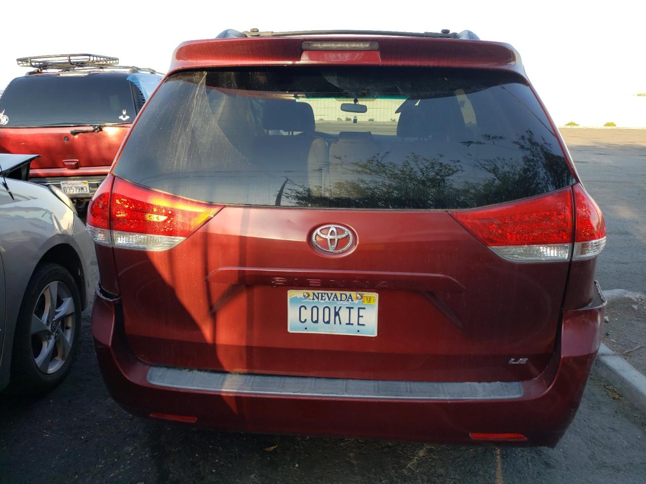 2014 Toyota Sienna Le VIN: 479613 Lot: 63916155