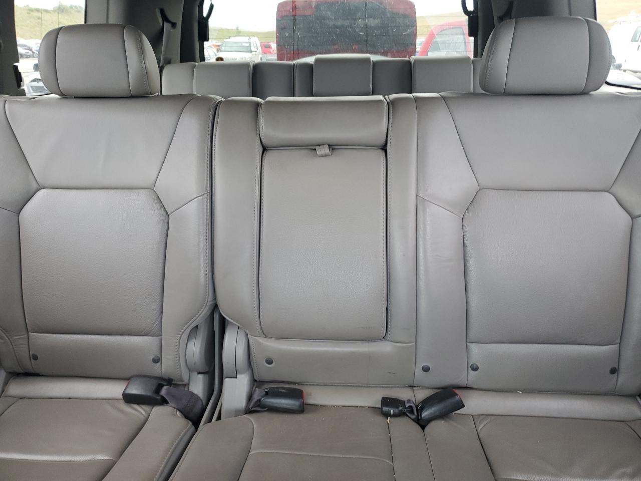 2011 Honda Pilot Exl VIN: 5FNYF4H51BB015054 Lot: 64901145