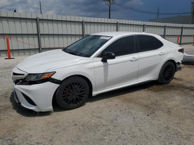  TOYOTA CAMRY 2019 Biały