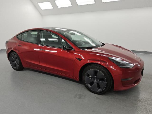  TESLA MODEL 3 2022 Red