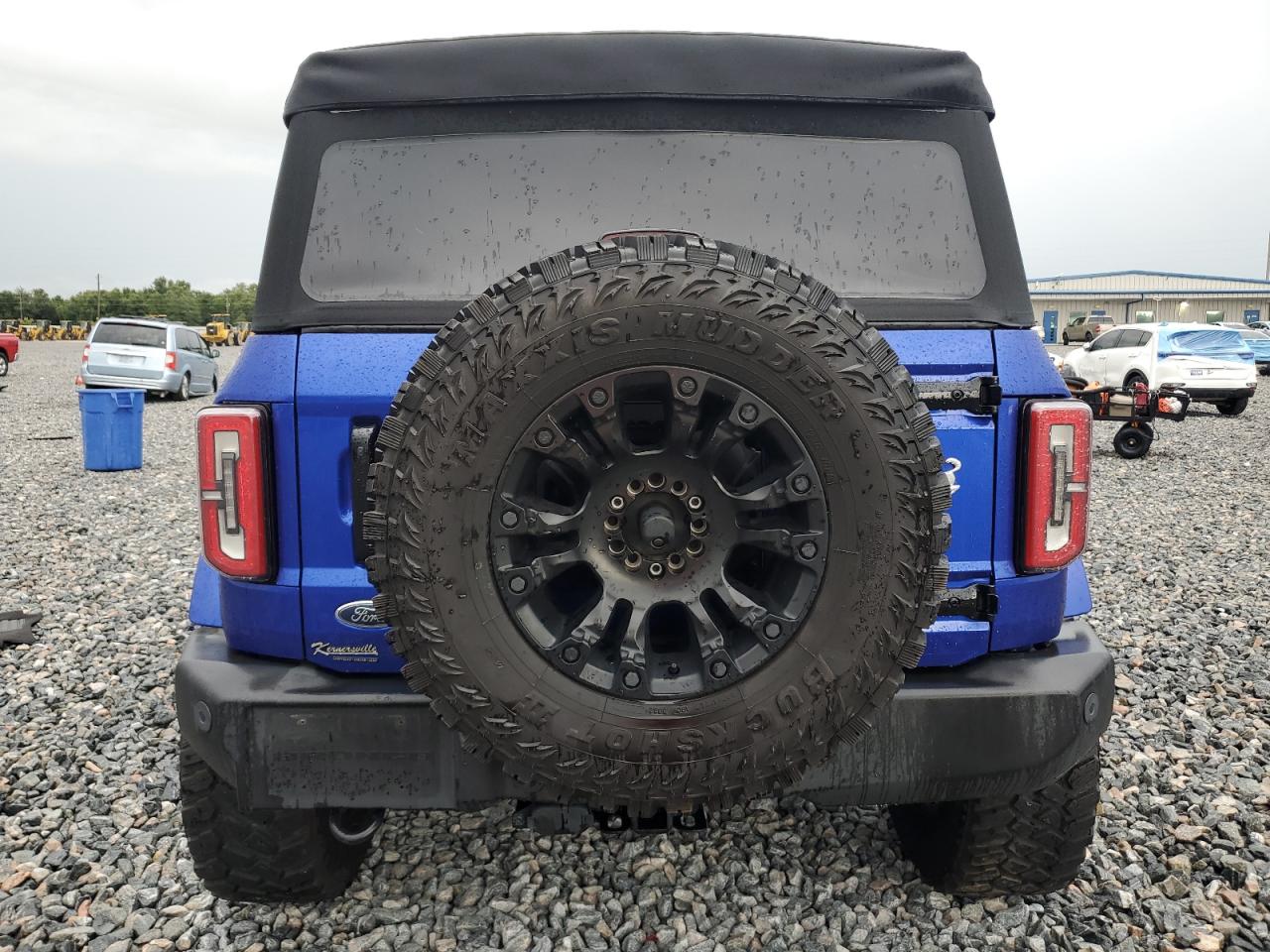 2021 Ford Bronco Base VIN: 1FMDE5BH1MLA92660 Lot: 63406675
