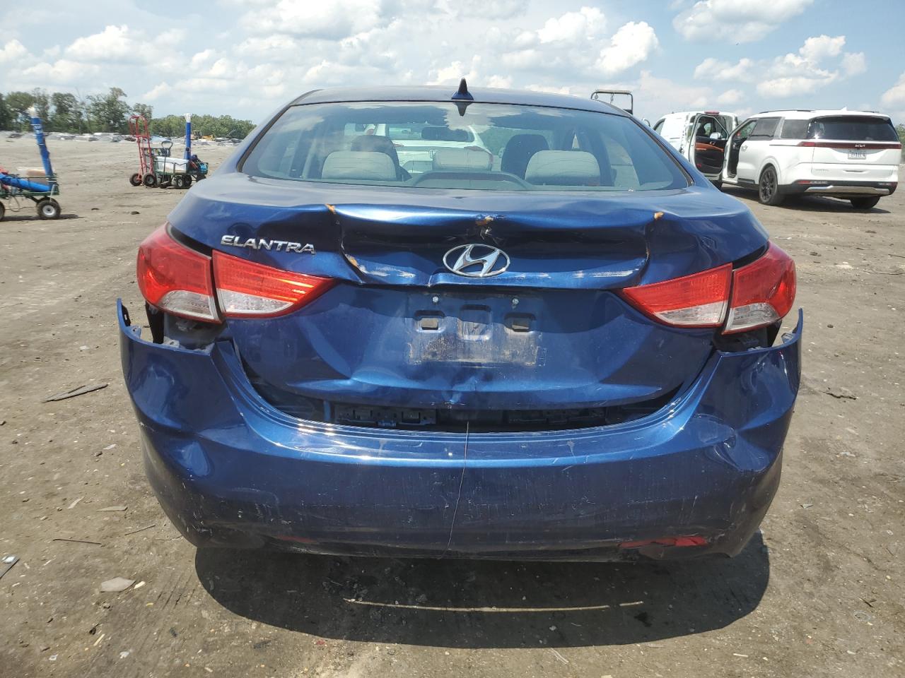 2013 Hyundai Elantra Gls VIN: KMHDH4AE3DU839288 Lot: 62812245