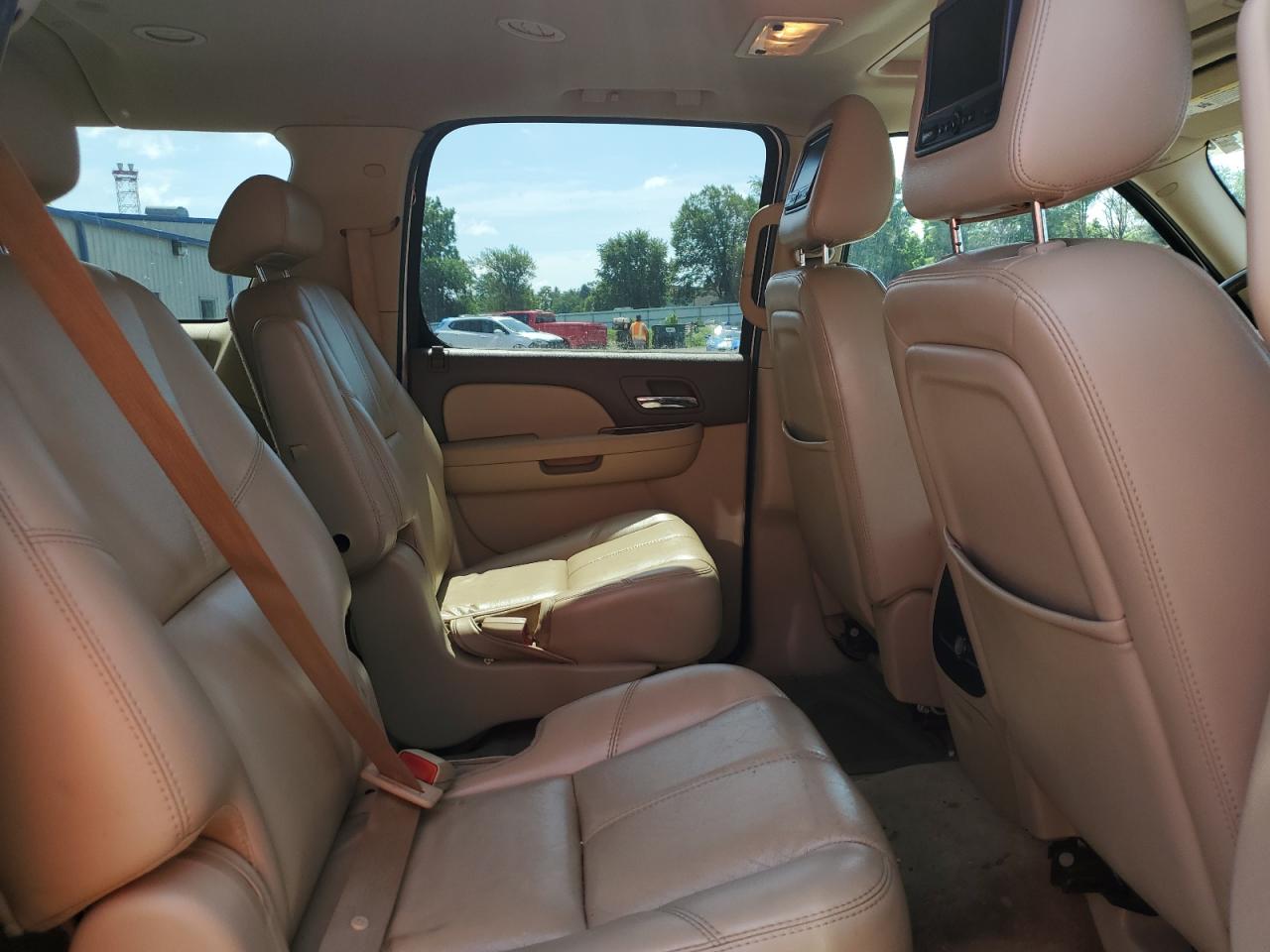 2007 GMC Yukon Xl K1500 VIN: 1GKFK16347J190776 Lot: 64879495