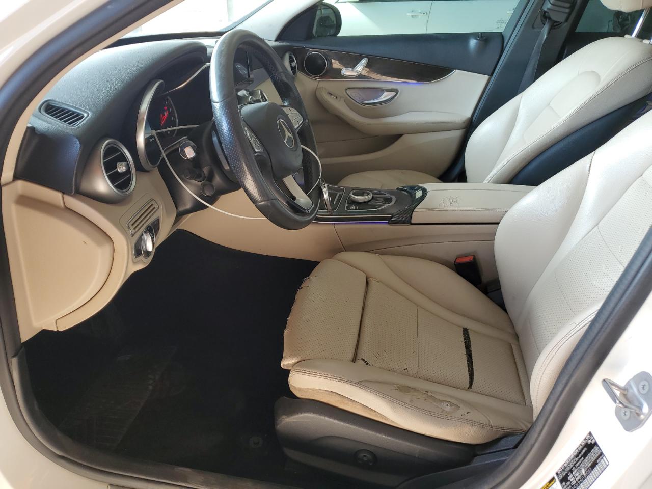 2017 Mercedes-Benz C 300 VIN: 55SWF4JB3HU180053 Lot: 64792435