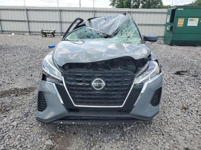  NISSAN KICKS 2021 Srebrny