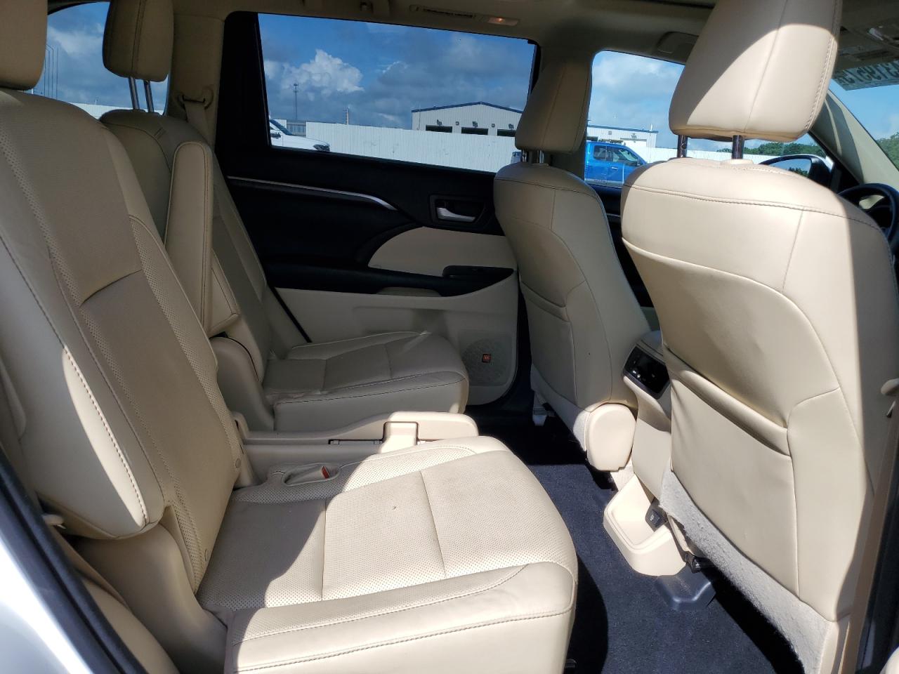 2014 Toyota Highlander Limited VIN: 5TDDKRFH0ES065237 Lot: 64319575
