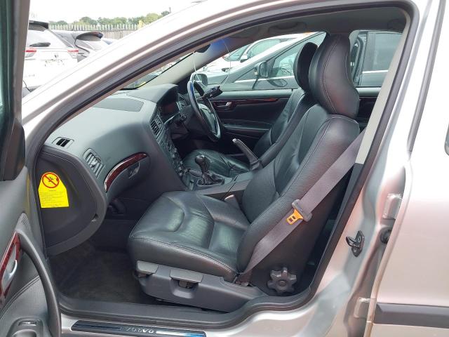 2004 VOLVO S60 D5 SE