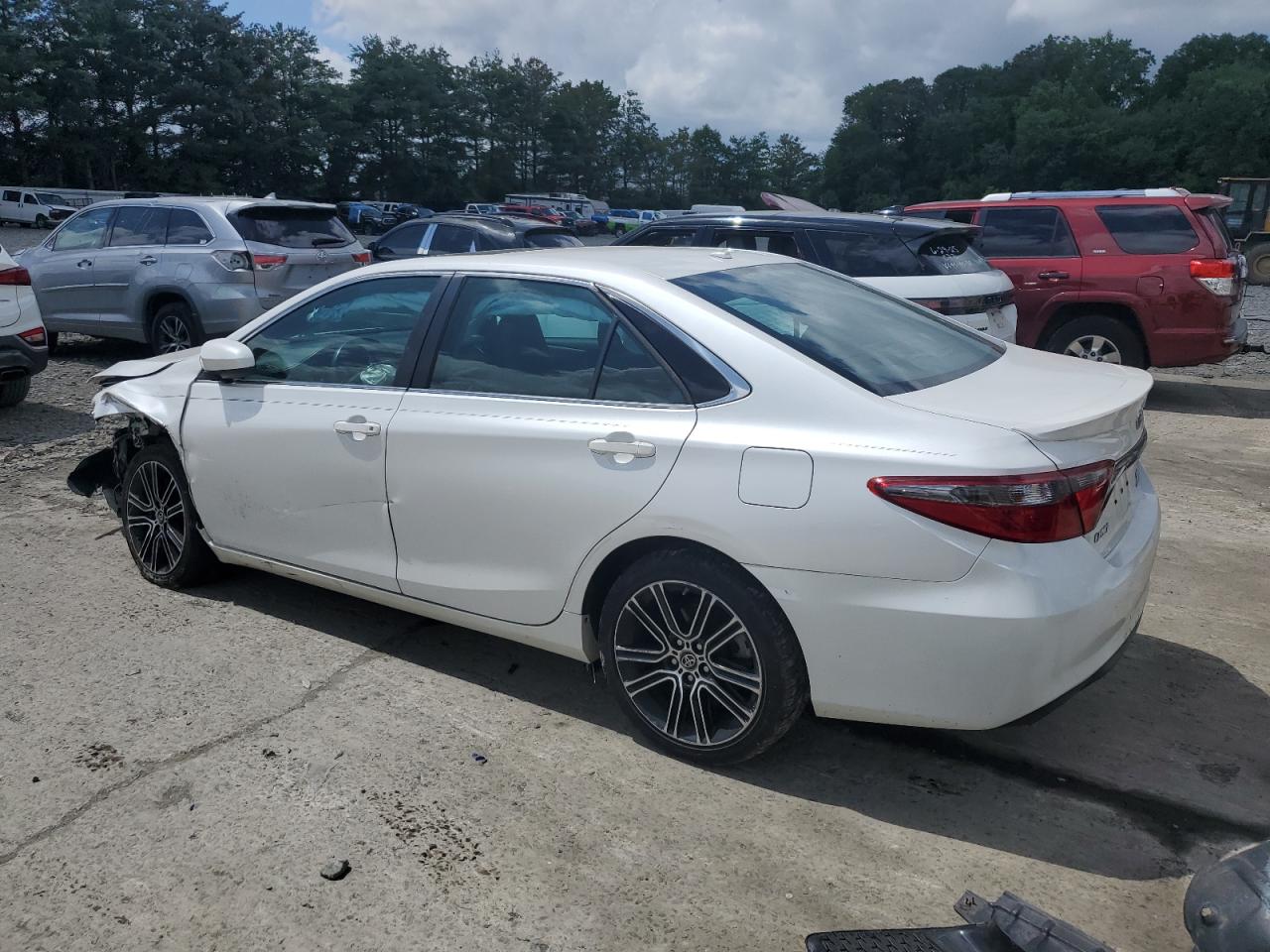 4T1BF1FK8GU187640 TOYOTA CAMRY 2016