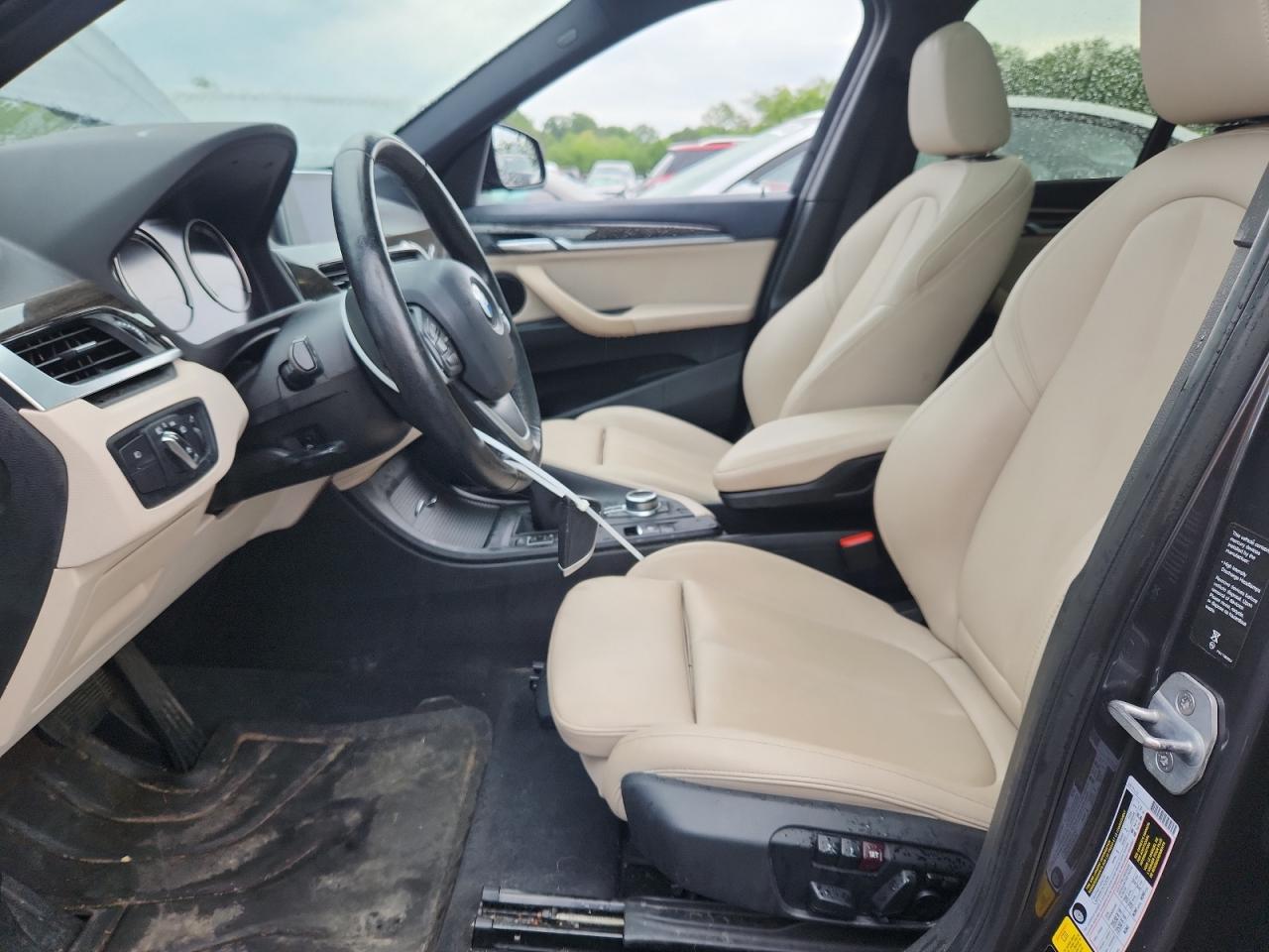 2018 BMW X1 xDrive28I VIN: WBXHT3C31J5L33817 Lot: 63709435