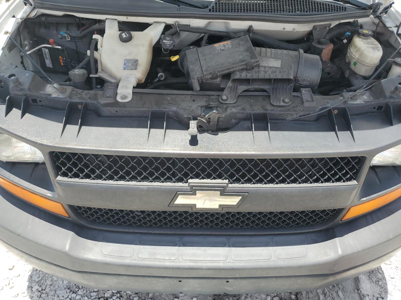 2017 Chevrolet Express G2500 VIN: 1GCWGAFFXH1223420 Lot: 64440575