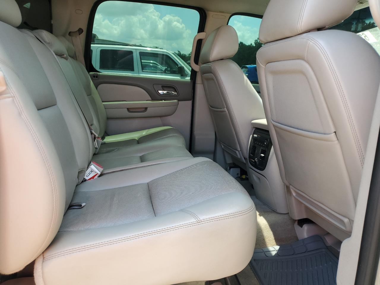 2011 Chevrolet Avalanche Ltz VIN: 3GNTKGE3XBG323125 Lot: 63481755