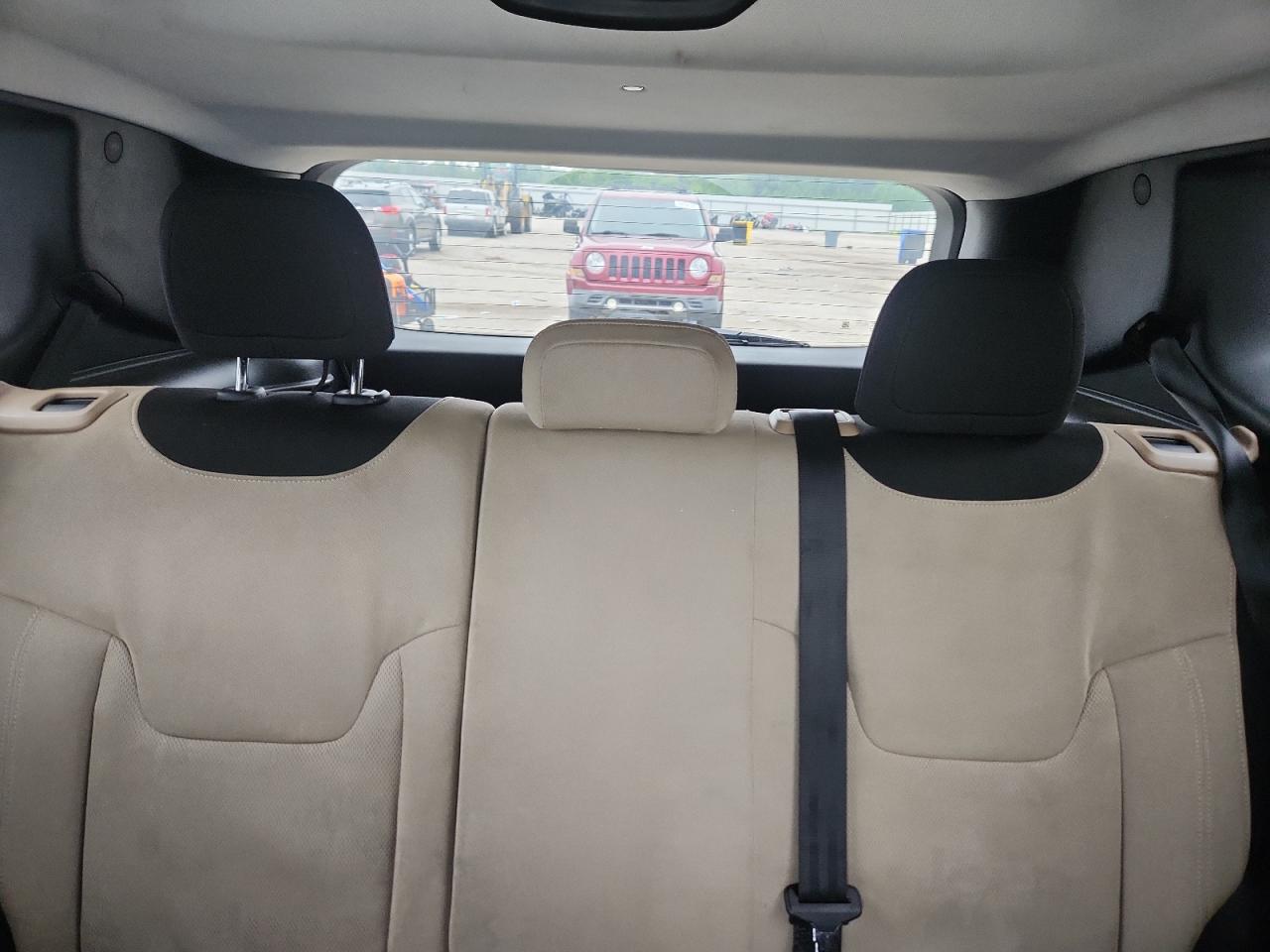 2017 Jeep Renegade Sport VIN: ZACCJAAB1HPE41769 Lot: 63827875