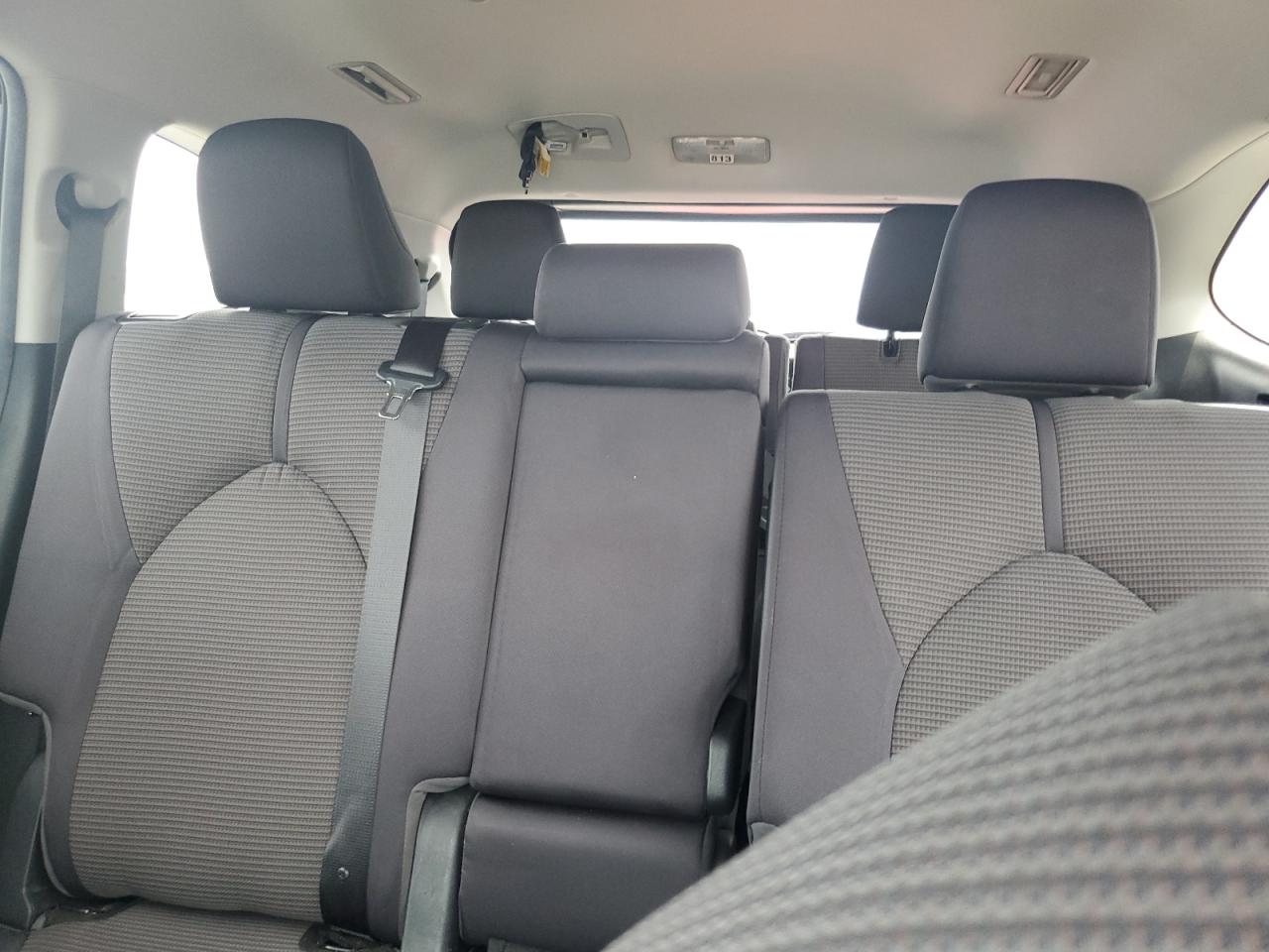2023 Toyota Highlander L VIN: 5TDKDRBHXPS026004 Lot: 62592555