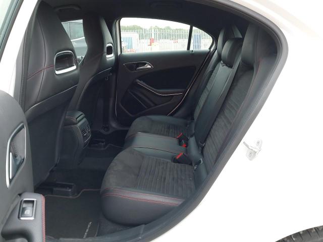 2017 MERCEDES BENZ A 180 D AM