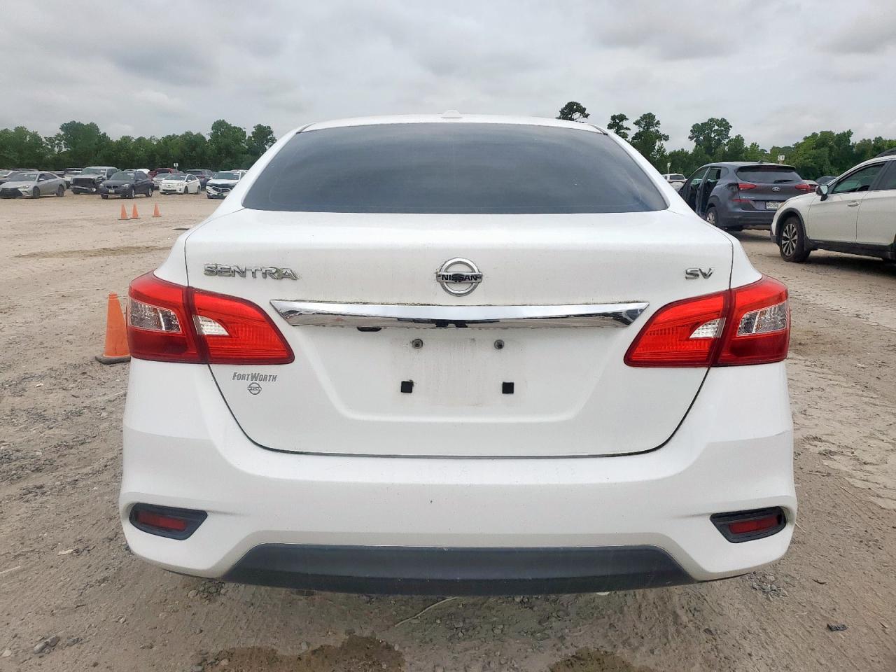 3n1ab7ap2hy215421 3N1AB7AP2HY215421 2017 Nissan Sentra S