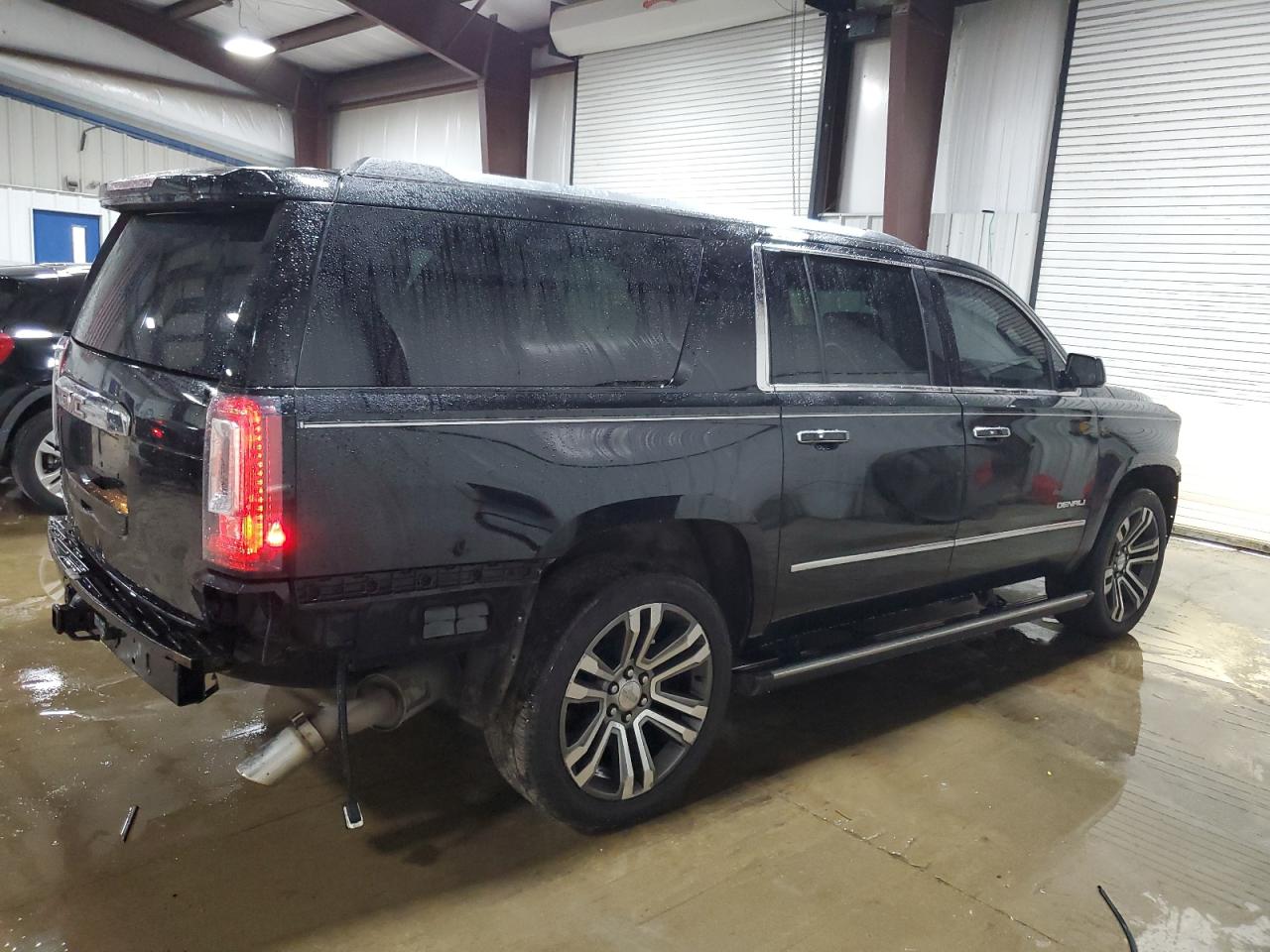 1gks2hkj8jr188114 1GKS2HKJ8JR188114 2018 GMC Yukon Xl Denali