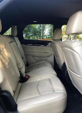  CADILLAC XT5 2018 Fioletowy