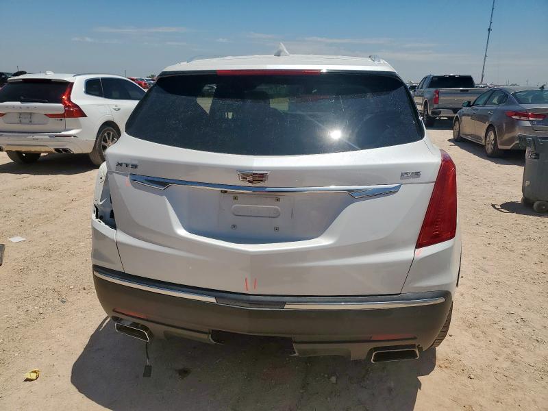  CADILLAC XT5 2018 Biały