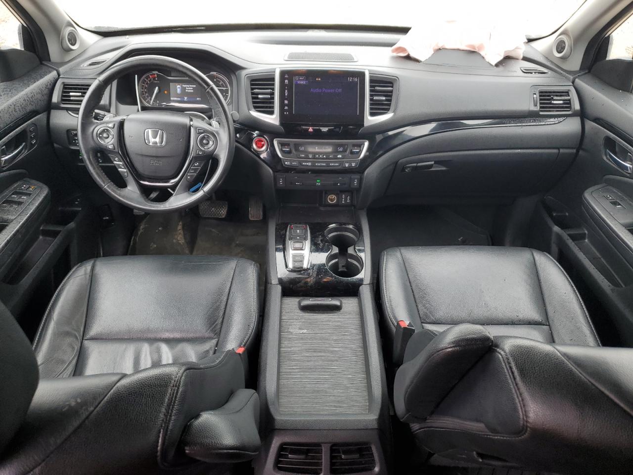 2018 Honda Pilot Touring VIN: 5FNYF5H92JB009576 Lot: 64393635