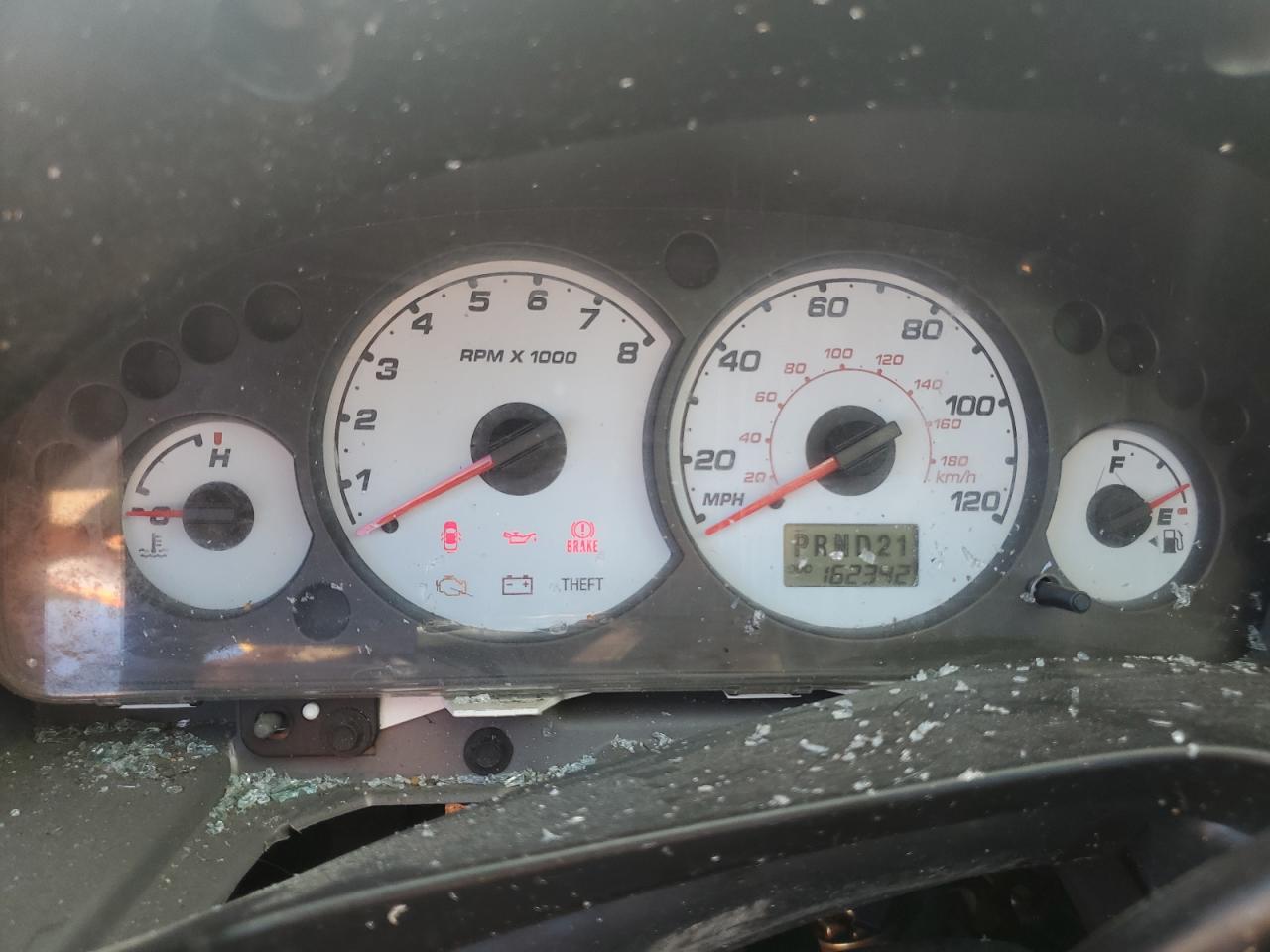 2001 Ford Escape Xls VIN: 1FMYU01121KF10379 Lot: 63602835